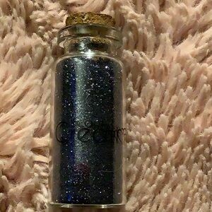 BLACK GLITTER LOOSE EYESHADOW BY BEAUTY CREATIONS